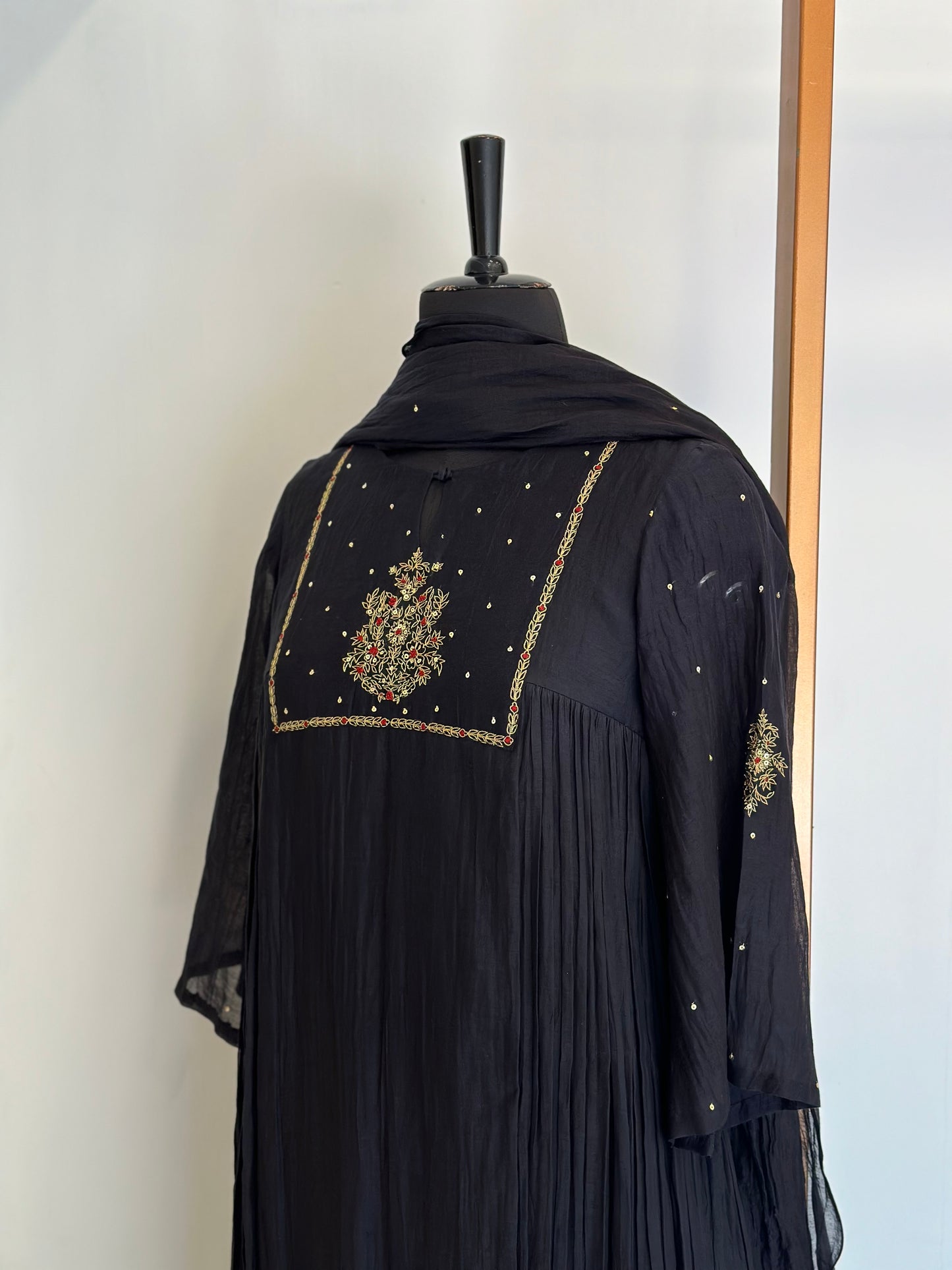 Ekaya - Black Mul Chanderi Kurta Set