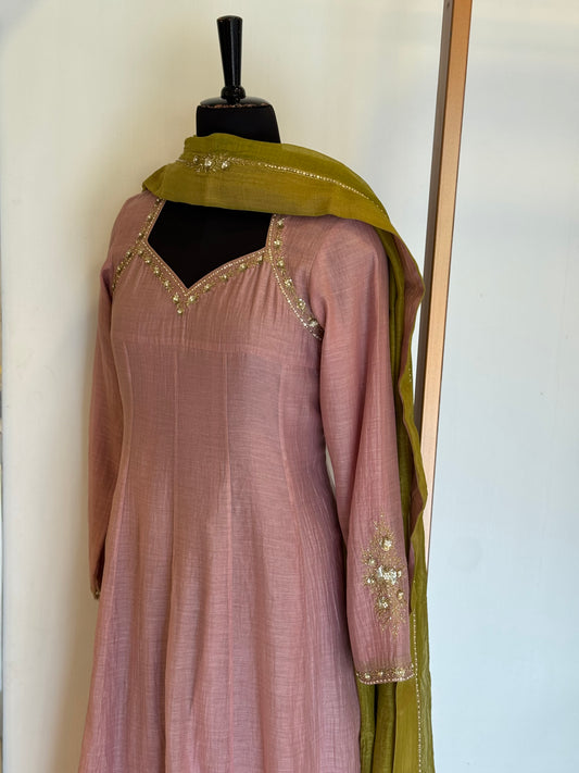 Nailah Anarkali Set