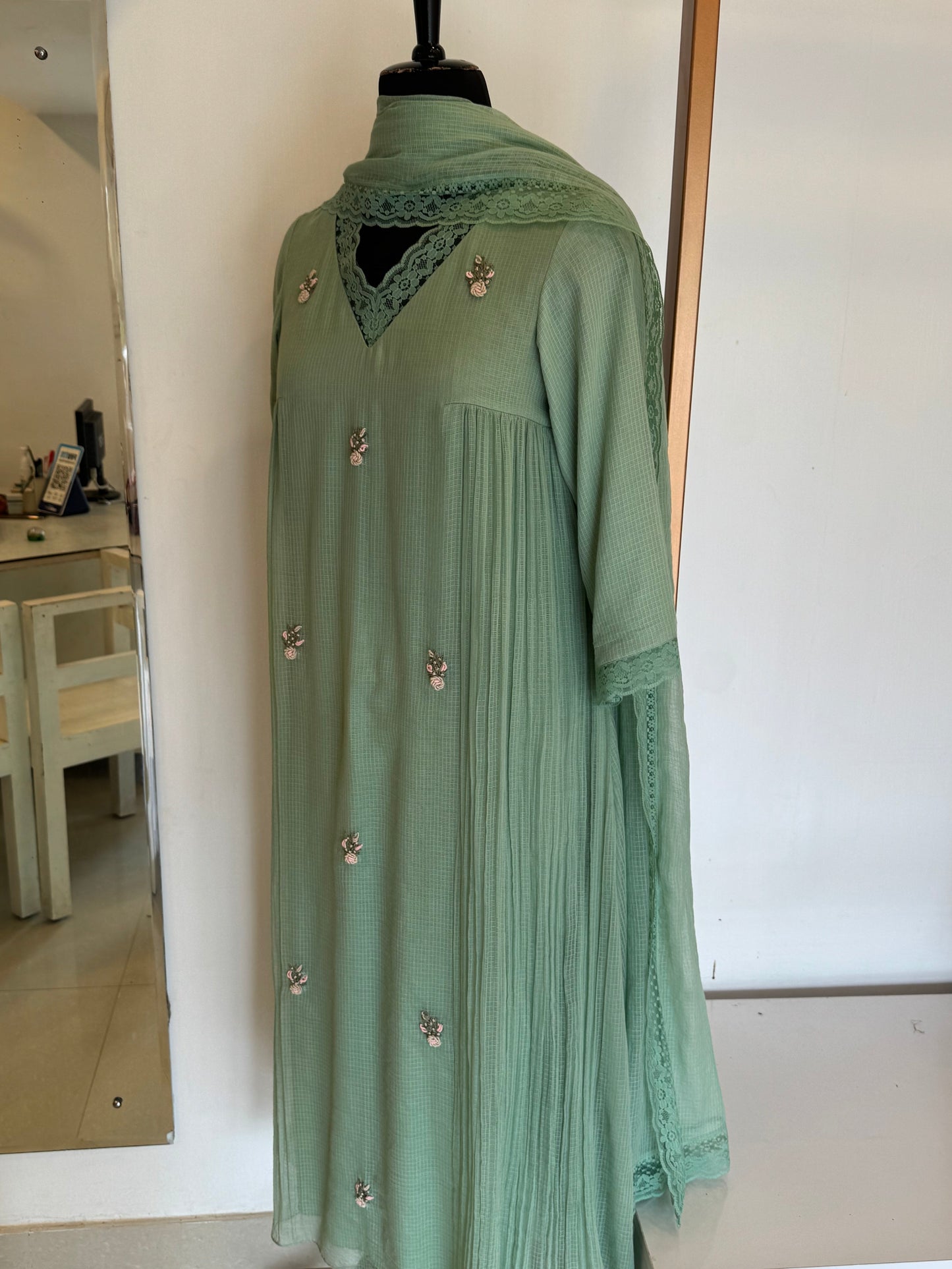 Liora - Light Green Kota Doria Set