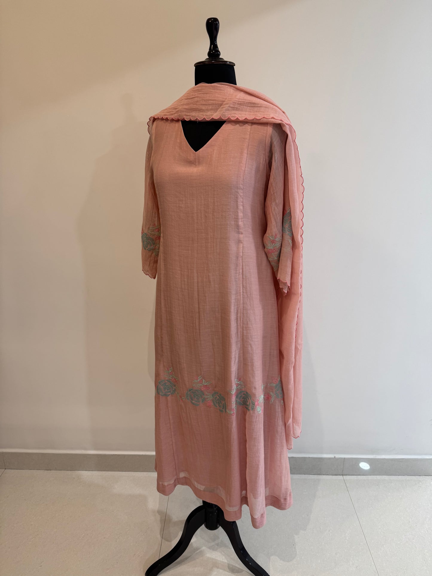 Peony Kurta Set