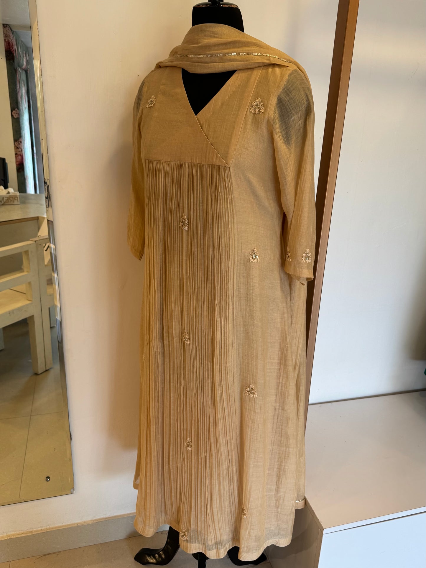 Castilla - Beige Mul Chanderi Kurta Set