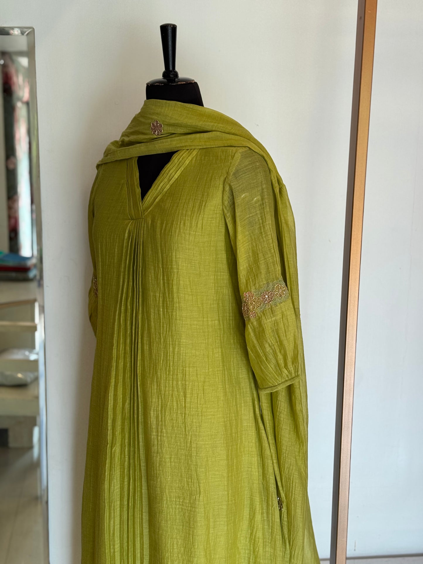 Lior - Lemon Green Applique Mul Chanderi Kurta Set