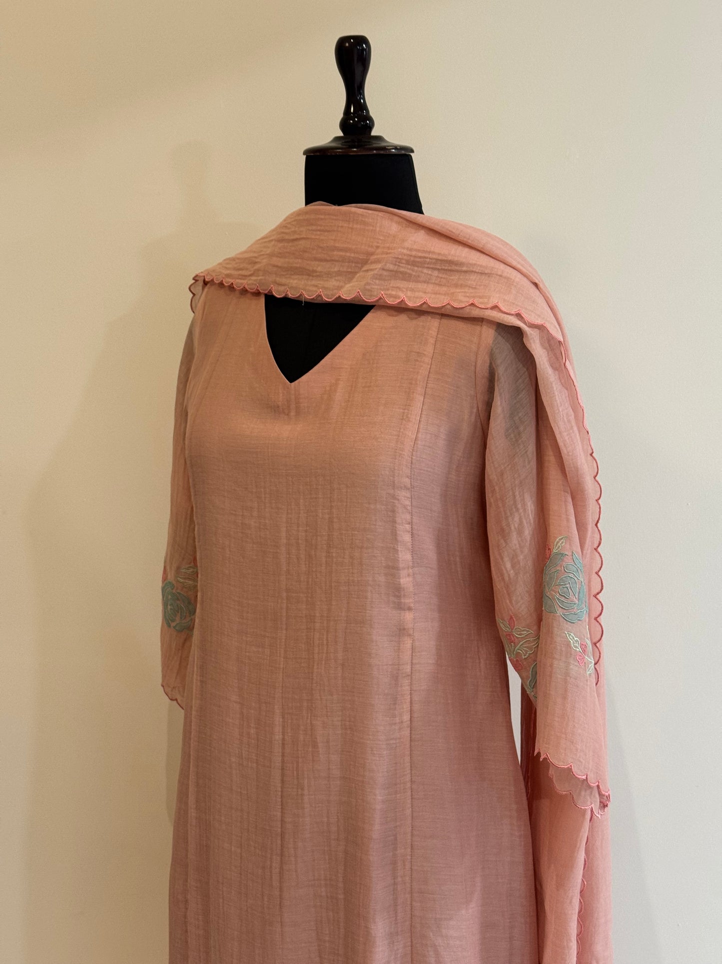 Peony Kurta Set
