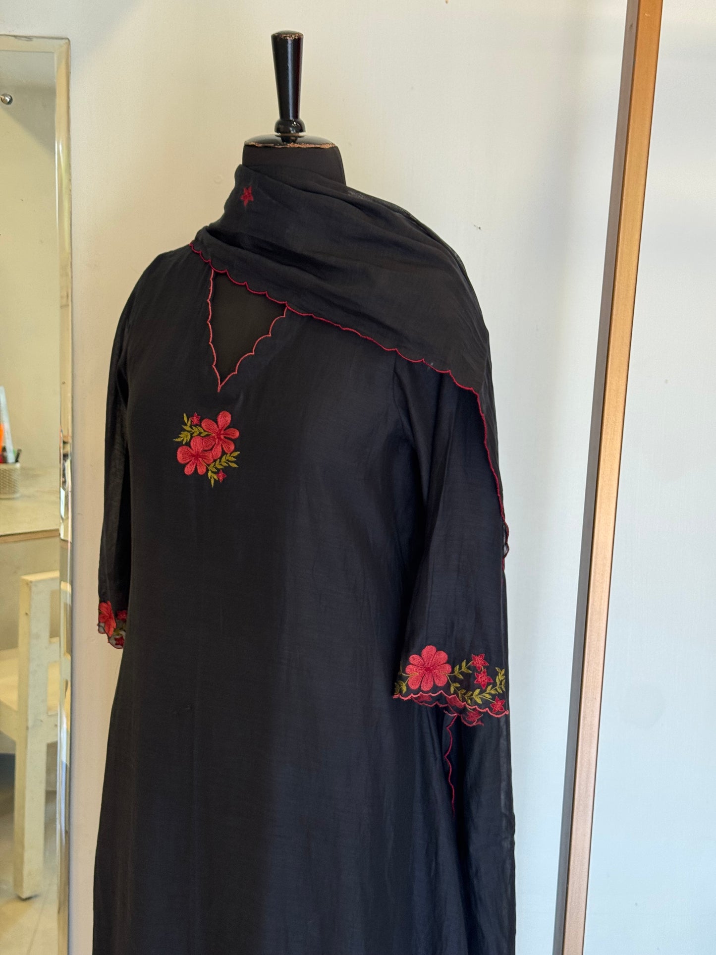 Black Lily Kurta Set