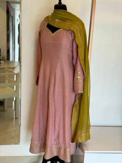 Nailah Anarkali Set