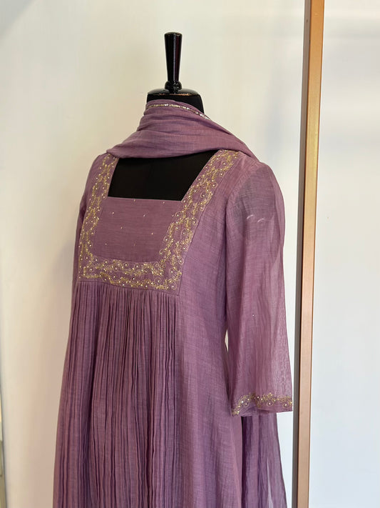 Lavender Zari Work Chanderi Kurta Set - Thea
