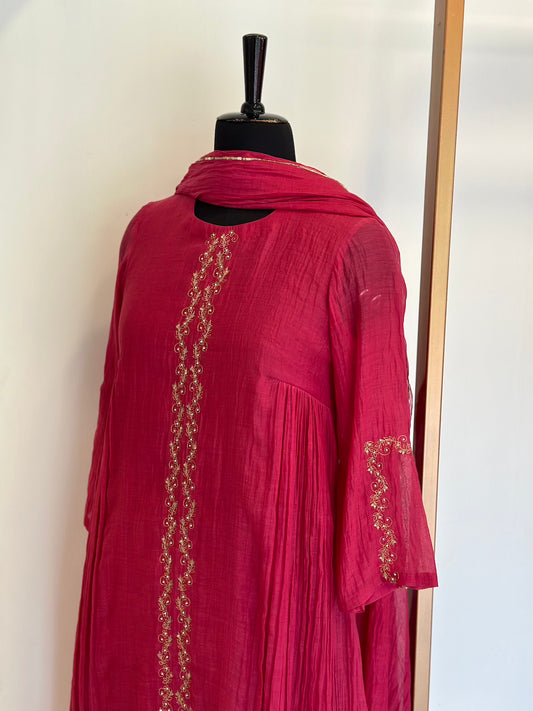Hot Pink Zari Work Chanderi Kurta Set - Thea