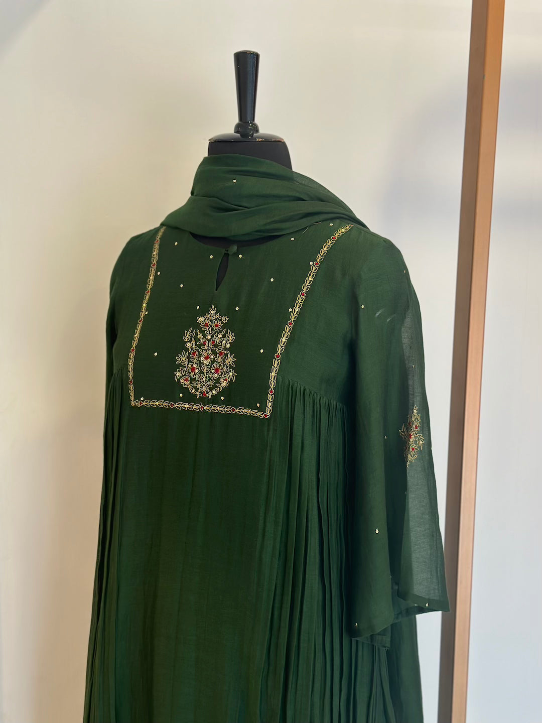 Bottle Green Motif kurta Set - Thea